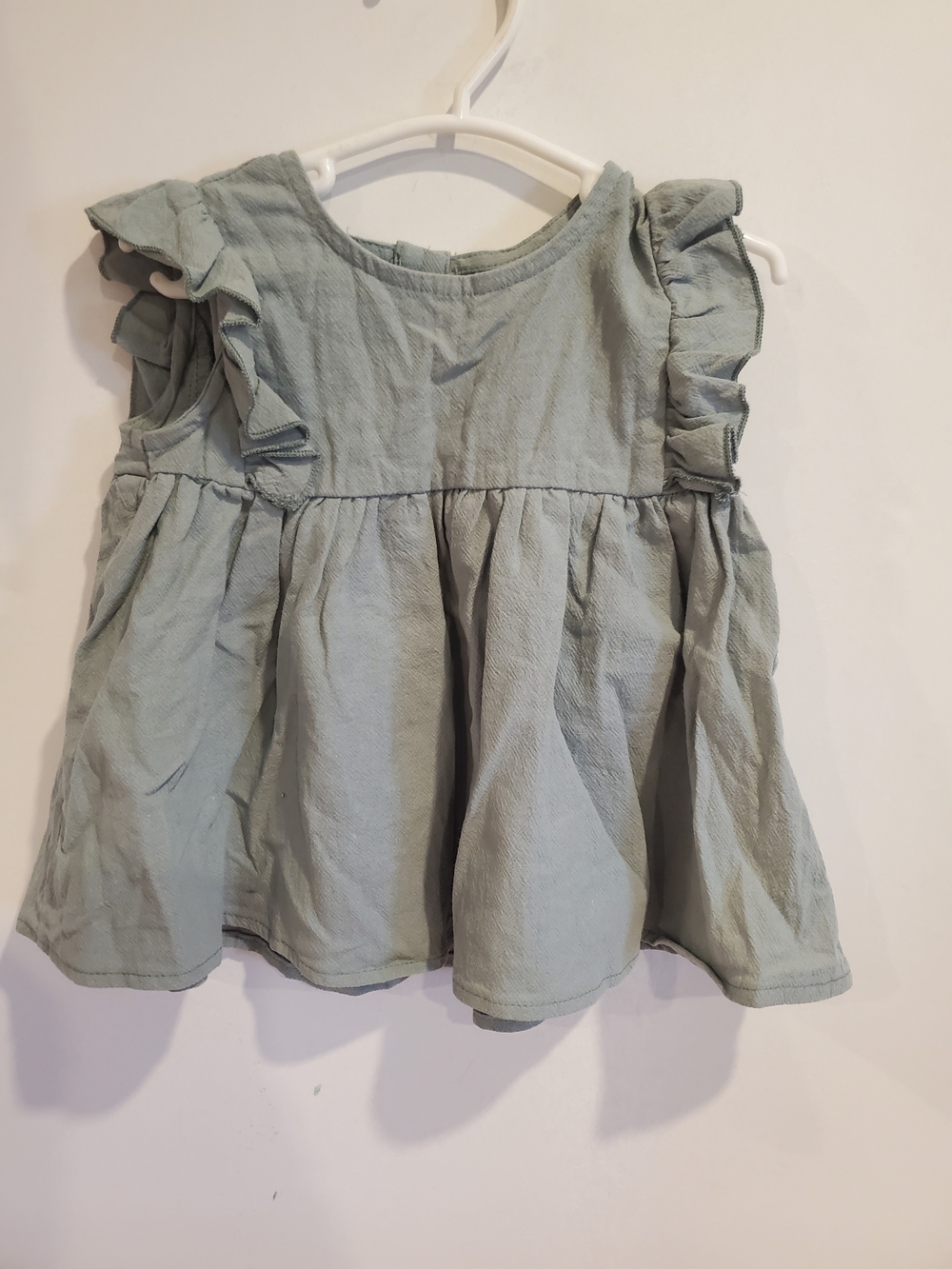 NWOT SHEIN 12-18 Month Light Sage Green Ruffle Sleeve Baby Girl Top